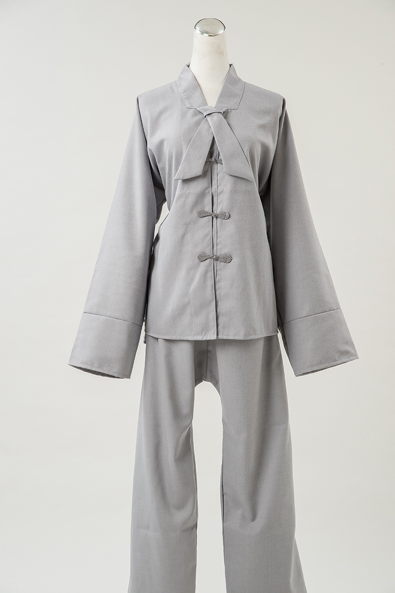 女居士服